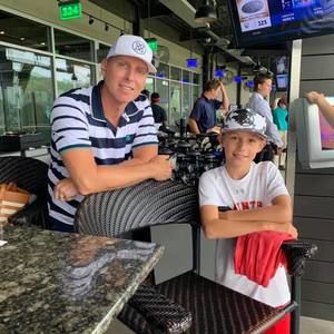 Meet your Posher, Scott